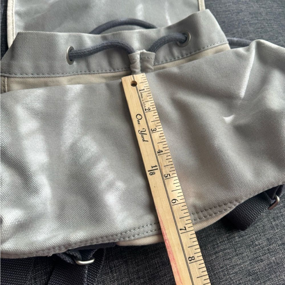 Lacoste Beige Backpack - Picture 9 of 10